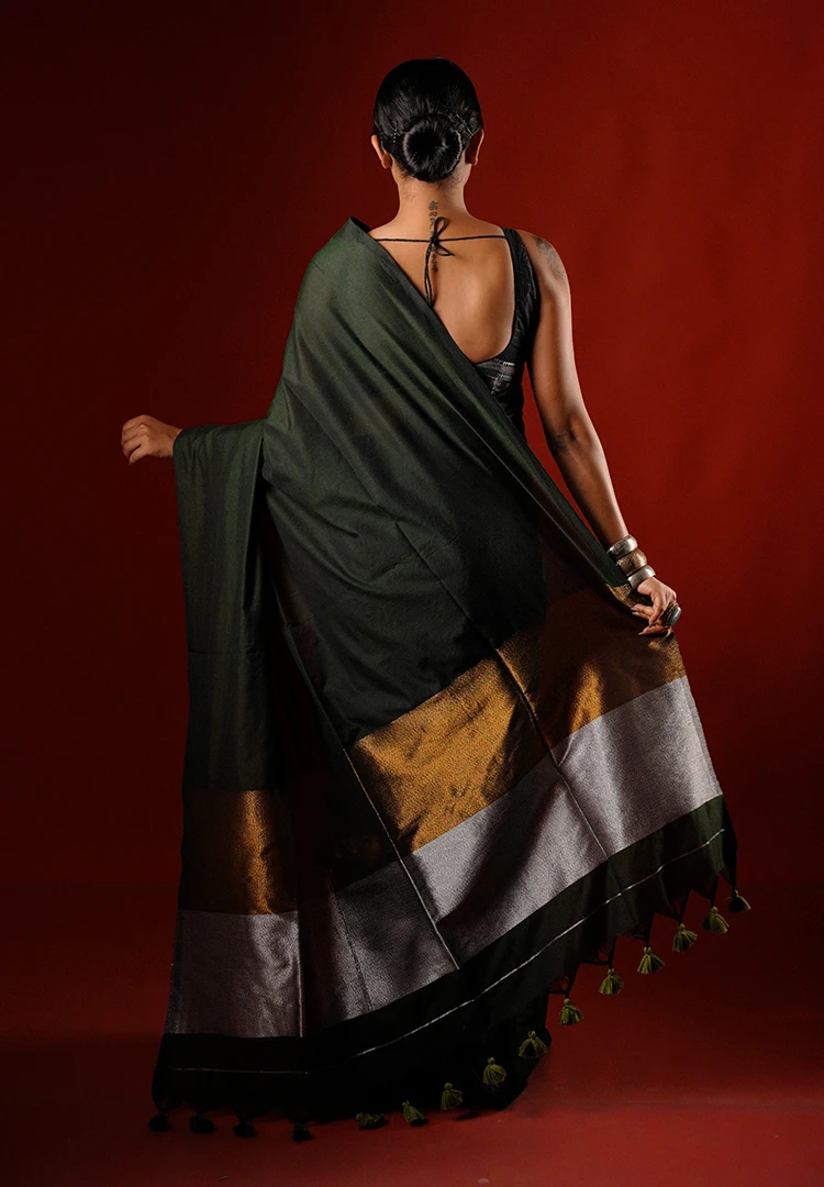 HoJ4392.webp Aronyo / A Khadi Cotton Saree - Image 1